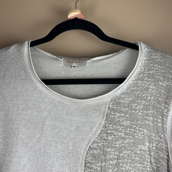 Simply Couture Sand Long Sleeve Knit Tunic with Lace - Picture 4 of 8